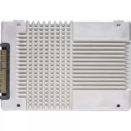 Intel SSD DC P4610 Series, 3.2TB, U.2(2.5" 15mm), NVMe, PCIe 3.1 x4, TLC, R/W 3200/3050MB/s, IOPs 638 000/222 000, TBW 21850, DWPD 4 (12 мес.) недорого